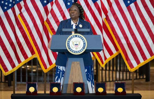 NASA image: Hidden Figures Congressional Gold Medal Ceremony