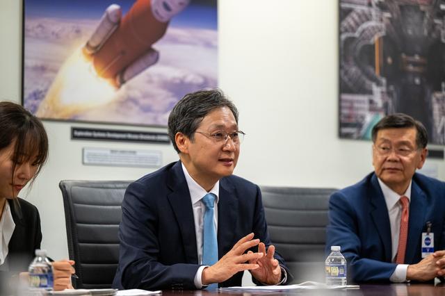 NASA image: Bilateral Meeting and Joint Statement signing with Korea AeroSpa