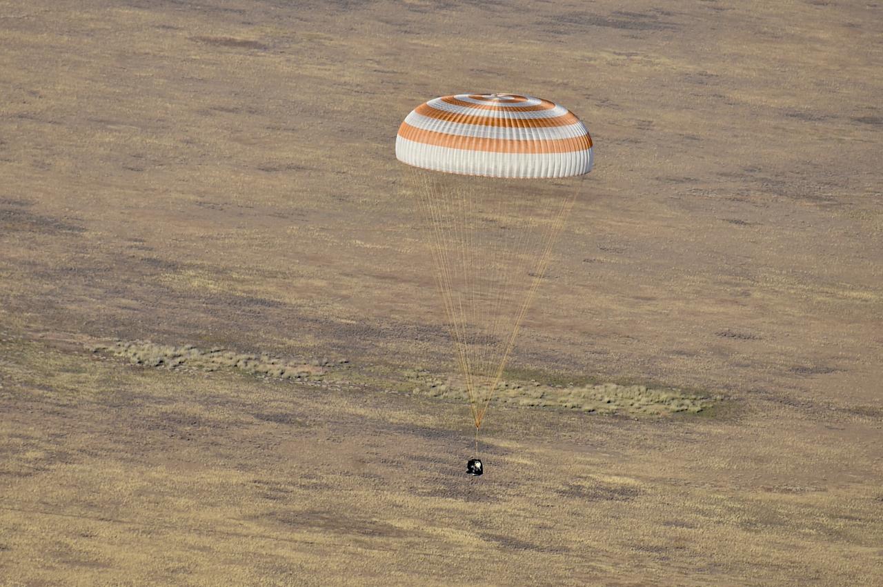 The Soyuz MS-25 spacecraft is seen as it lands in a remote area near the town of Zhezkazgan, Kazakhstan with Expedition 71 NASA astronaut Tracy C. Dyson, and Roscosmos cosmonauts Nikolai Chub and Oleg Kononenko, Monday, Sept. 23, 2024. Dyson is returning to Earth after logging 184 days in space as a member of Expeditions 70-71 aboard the International Space Station and Chub and Kononenko return after having spent the last 374 days in space. Photo Credit: (NASA/GCTC/Pavel Shvets)