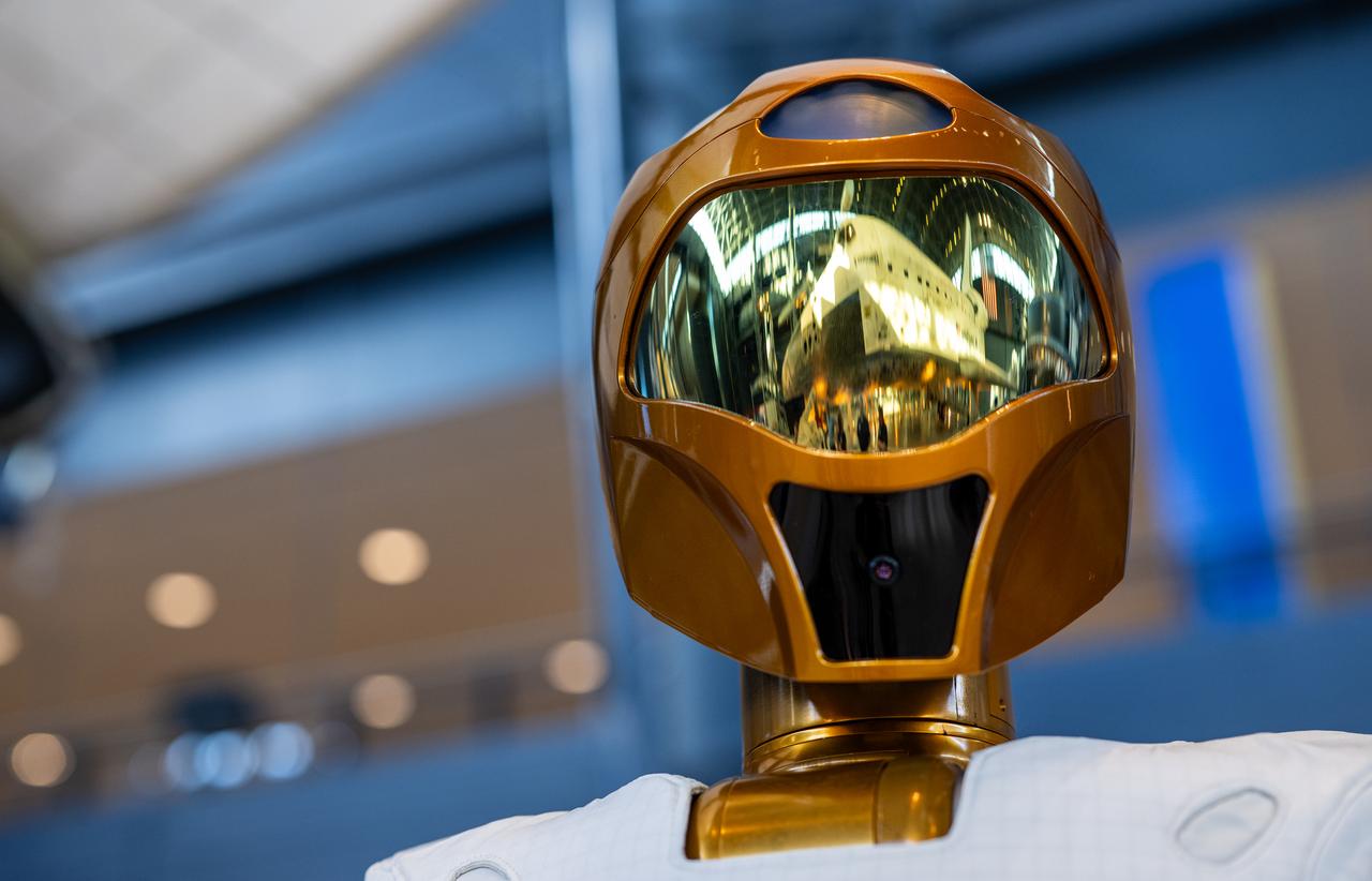 Robonaut 2 is seen at the Smithsonian National Air and Space Museum’s Steve F. Udvar-Hazy Center Thursday, Oct. 24, 2024, in Chantilly, Va. Robonaut 2, the first humanoid robot to fly to space, is displayed publicly for the first time near the space shuttle Discovery. Photo Credit: (NASA/Keegan Barber)
