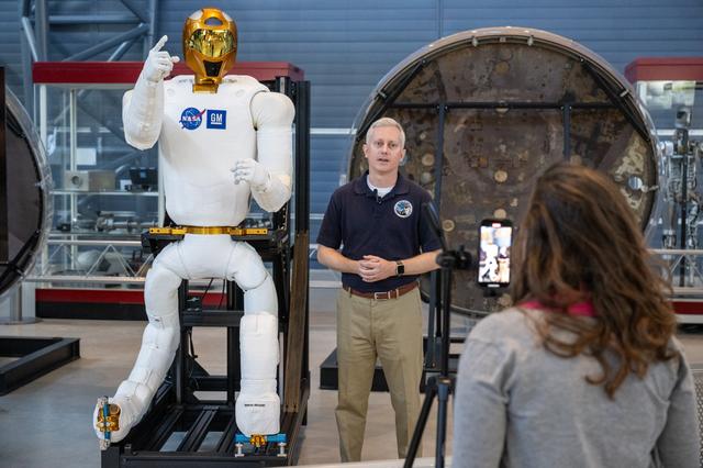 NASA image: Robonaut 2 on display at NASM