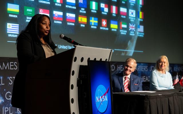 NASA image: Republic of Austria Artemis Accords Signing