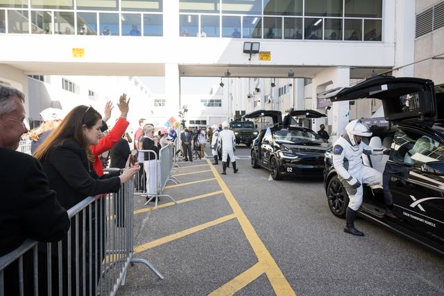 NASA image: NASA’s SpaceX Crew-10 Crew Walkout