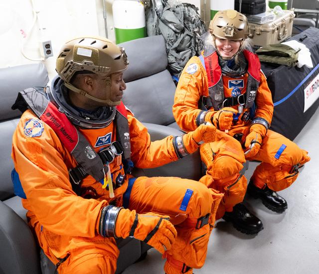 NASA image: NASA Artemis Undreway Recovery Test 12