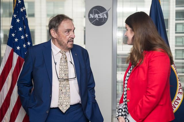 NASA image: John Rhys-Davies at NASA Headquarters