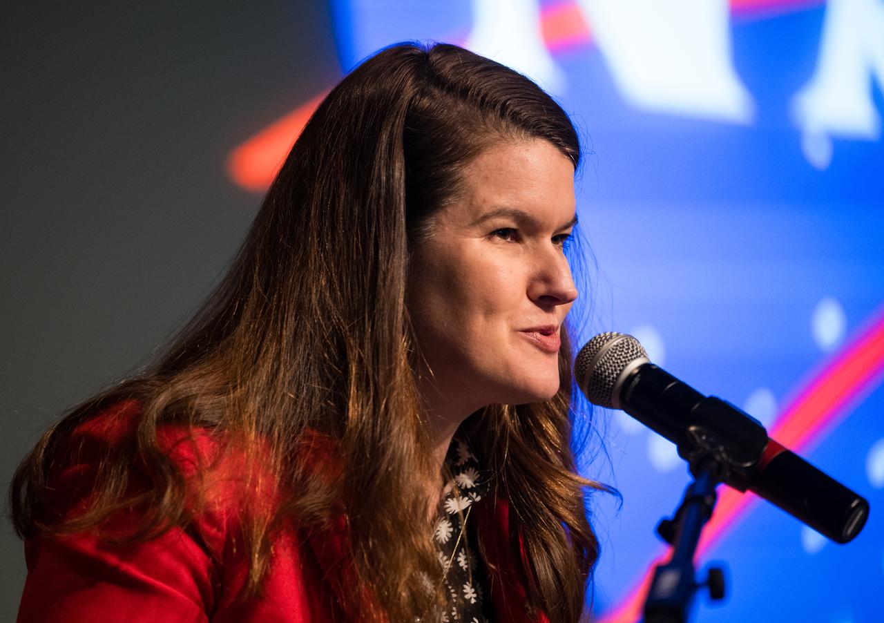 Casey Swails, NASA Deputy Associate Administrator, introduces John Rhys-Davies, the actor best known for his roles as Gimli in The Lord of the Rings trilogy and Sallah in the Indiana Jones franchise, during an employee event, Friday, March 28, 2025 at the Mary W. Jackson NASA Headquarters building in Washington, DC. Photo Credit: (NASA/Aubrey Gemignani)