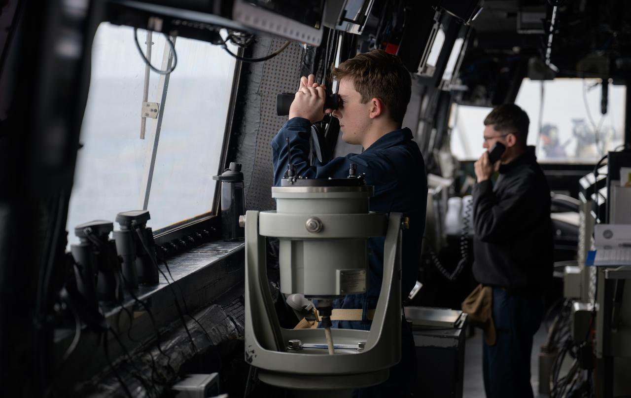 The bridge of USS Somerset is seen as NASA and Department of Defense teams practice Artemis recovery operations during Underway Recovery Test-12 off the coast of California, Saturday, March 29, 2025. During the test, NASA and Department of Defense teams are practicing to ensure recovery procedures are validated as NASA plans to send Artemis II around the Moon and splashdown in the Pacific Ocean.  Photo Credit: (NASA/Bill Ingalls)