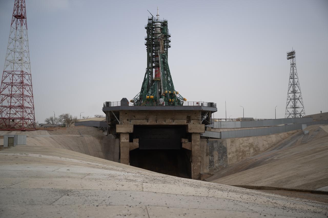 A Soyuz rocket is seen on the launch pad at Site 31, Monday, April 7, 2025, at the Baikonur Cosmodrome in Kazakhstan. Expedition 73 crewmembers: NASA astronaut Jonny Kim, and Roscosmos cosmonauts Sergey Ryzhikov and Alexey Zubritskiy, are scheduled to launch aboard their Soyuz MS-27 spacecraft on April 8. Photo Credit: (NASA/Joel Kowsky)