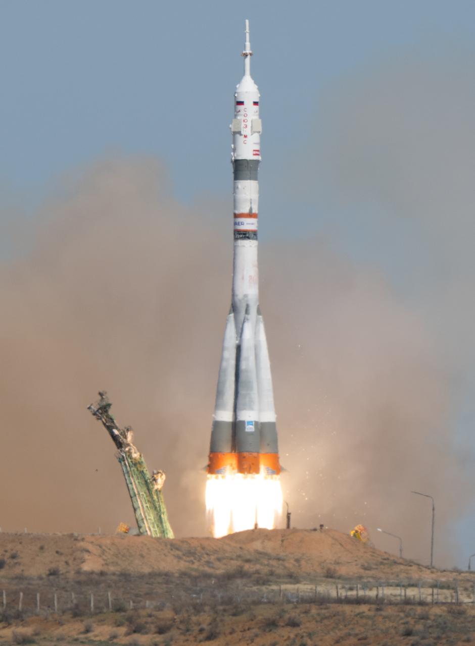A Soyuz rocket launches to the International Space Station with Expedition 73 crew members: NASA astronaut Jonny Kim, and Roscosmos cosmonauts Sergey Ryzhikov and Alexey Zubritskiy, onboard, Tuesday, April 8, 2025, at the Baikonur Cosmodrome in Kazakhstan. Photo Credit: (NASA/Joel Kowsky)