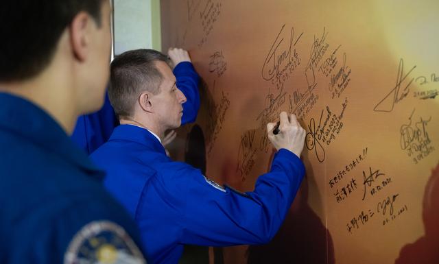 Expedition 72 Preflight