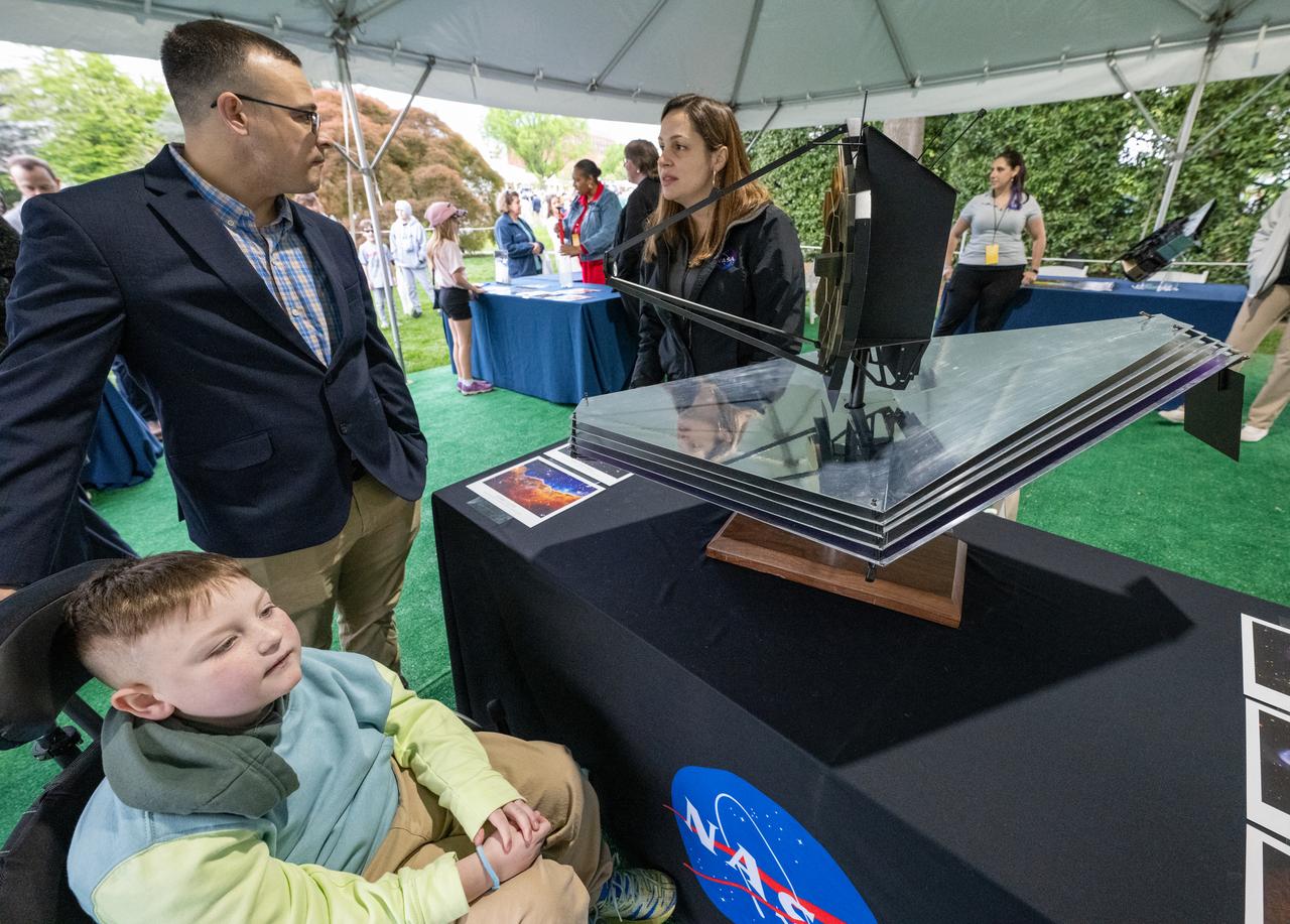 Guests participate in STEM activities during the White House Easter Egg Roll, Monday, April 21, 2025, on the South Lawn of the White House in Washington. Photo Credit: (NASA/Keegan Barber)