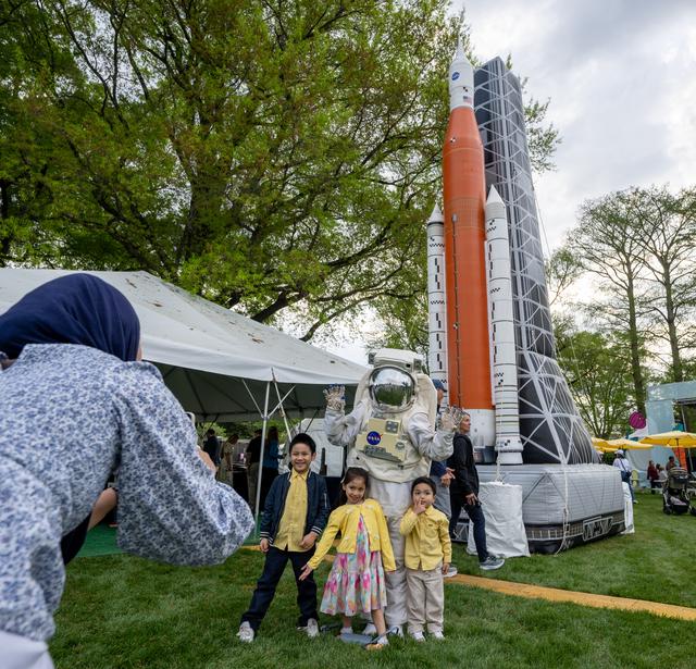 NASA image: NASA STEM Activities at the White House Easter Egg Roll
