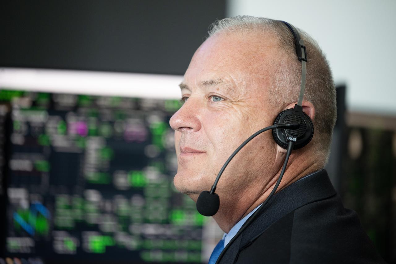 Norm Knight, acting deputy center director of NASA’s Johnson Space Center, monitors the countdown of a launch attempt of a SpaceX Falcon 9 rocket carrying the company's Dragon spacecraft on NASA’s SpaceX Crew-11 mission with NASA astronauts Zena Cardman, Mike Fincke, JAXA (Japan Aerospace Exploration Agency) astronaut Kimiya Yui, and Roscosmos cosmonaut Oleg Platonov onboard, Thursday, July 31, 2025, in the control center of SpaceX’s HangarX at NASA’s Kennedy Space Center in Florida. NASA’s SpaceX Crew-11 mission is the eleventh crew rotation mission of the SpaceX Dragon spacecraft and Falcon 9 rocket to the International Space Station as part of the agency’s Commercial Crew Program. Today’s launch of Cardman, Fincke, Yui, Platonov was scrubbed due to weather and is now scheduled for 11:43 a.m. EDT on Friday, August 1, from Launch Complex 39A at the NASA's Kennedy Space Center. Photo Credit: (NASA/Joel Kowsky)