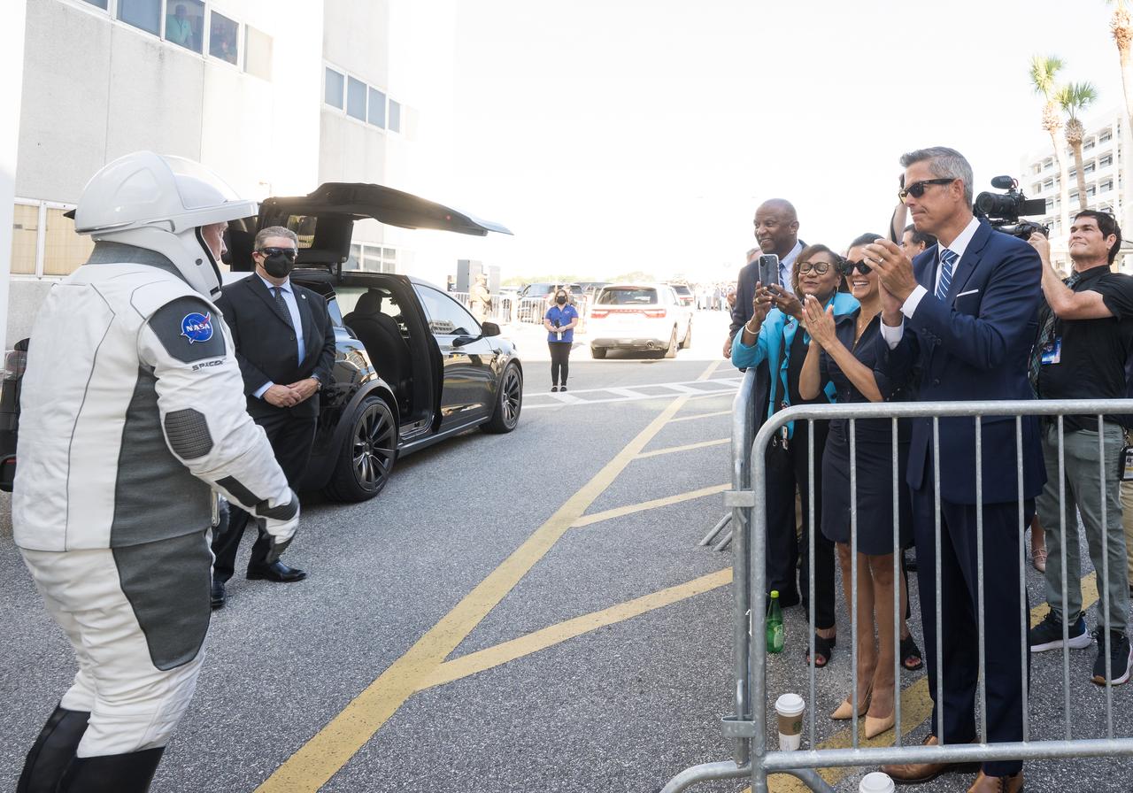 From right to left, Acting NASA Administrator Sean Duffy, his wife Rachel Campos-Duffy, acting NASA Associate Administrator Vanessa Wyche, and Deputy Director of NASA’s Kennedy Space Center, Kelvin Manning, react as NASA astronauts Mike Fincke, Zena Cardman, JAXA (Japan Aerospace Exploration Agency) astronaut Kimiya Yui, and Roscosmos cosmonaut Oleg Platonov, depart the Neil  A. Armstrong Operations and Checkout Building for Launch Complex 39A on NASA's Kennedy Space Center to board the SpaceX Dragon spacecraft for the Crew-11 mission launch, before it was scrubbed due to weather concerns, Thursday, July 31, 2025, at NASA’s Kennedy Space Center in Florida. NASA’s SpaceX Crew-11 mission is the eleventh crew rotation mission of the SpaceX Crew Dragon spacecraft and Falcon 9 rocket to the International Space Station as part of the agency’s Commercial Crew Program. Cardman, Fincke, Yui, and Platonov launched at 11:43 a.m. EDT, Friday, August 1, from Launch Complex 39A at the NASA's Kennedy Space Center. Photo Credit: (NASA/Aubrey Gemignani)