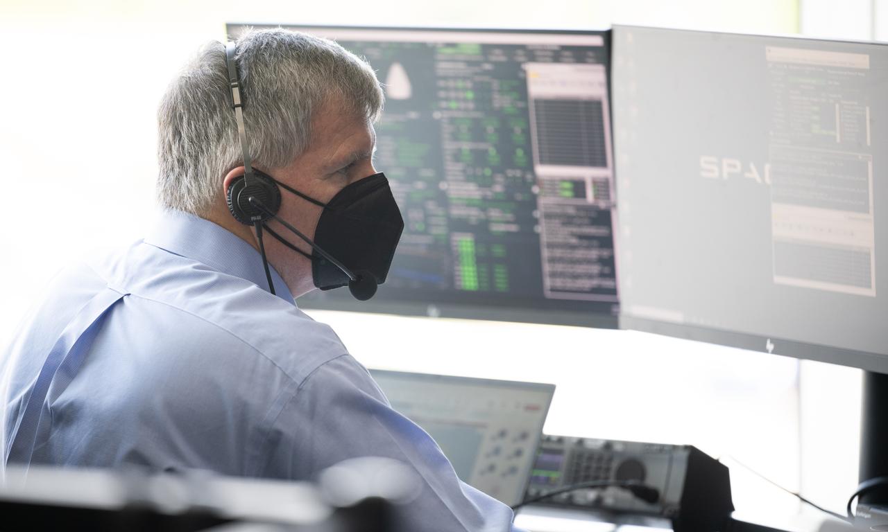 Steve Stich, manager of NASA’s Commercial Crew Program, monitor the countdown of the launch of a SpaceX Falcon 9 rocket carrying the company's Dragon spacecraft on NASA’s SpaceX Crew-11 mission with NASA astronauts Zena Cardman, Mike Fincke, JAXA (Japan Aerospace Exploration Agency) astronaut Kimiya Yui, and Roscosmos cosmonaut Oleg Platonov onboard, Friday, Aug. 1, 2025, in the control center of SpaceX’s HangarX at NASA’s Kennedy Space Center in Florida. NASA’s SpaceX Crew-11 mission is the eleventh crew rotation mission of the SpaceX Dragon spacecraft and Falcon 9 rocket to the International Space Station as part of the agency’s Commercial Crew Program. Cardman, Fincke, Yui, Platonov launched at 11:43 a.m. EDT, from Launch Complex 39A at the NASA's Kennedy Space Center. Photo Credit: (NASA/Joel Kowsky)