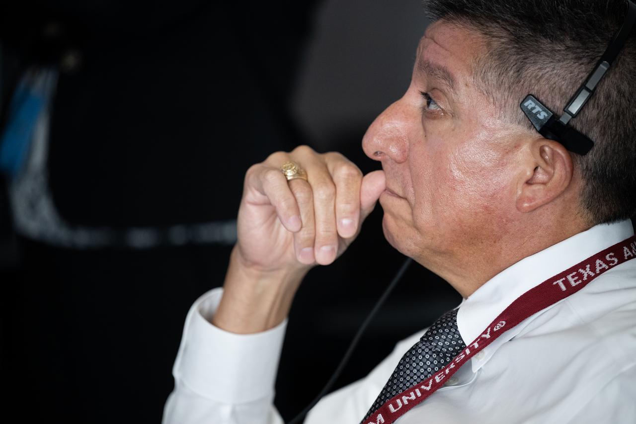 Richard Jones, deputy program manager NASA's Commercial Crew Program, monitors the countdown of the launch of a SpaceX Falcon 9 rocket carrying the company's Dragon spacecraft on NASA’s SpaceX Crew-11 mission with NASA astronauts Zena Cardman, Mike Fincke, JAXA (Japan Aerospace Exploration Agency) astronaut Kimiya Yui, and Roscosmos cosmonaut Oleg Platonov onboard, Friday, Aug. 1, 2025, in the control center of SpaceX’s HangarX at NASA’s Kennedy Space Center in Florida. NASA’s SpaceX Crew-11 mission is the eleventh crew rotation mission of the SpaceX Dragon spacecraft and Falcon 9 rocket to the International Space Station as part of the agency’s Commercial Crew Program. Cardman, Fincke, Yui, Platonov launched at 11:43 a.m. EDT, from Launch Complex 39A at the NASA's Kennedy Space Center. Photo Credit: (NASA/Joel Kowsky)