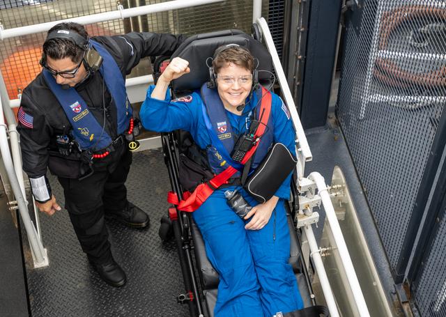 NASA image: NASA’s SpaceX Crew-10 Splashdown