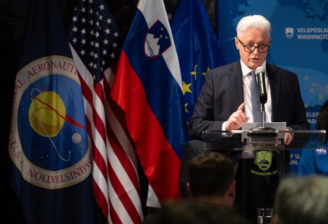 Expedition 72 Astronauts at the Embassy of Slovenia