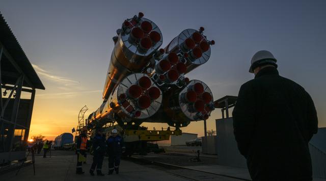 Expedition 74 Soyuz Rollout