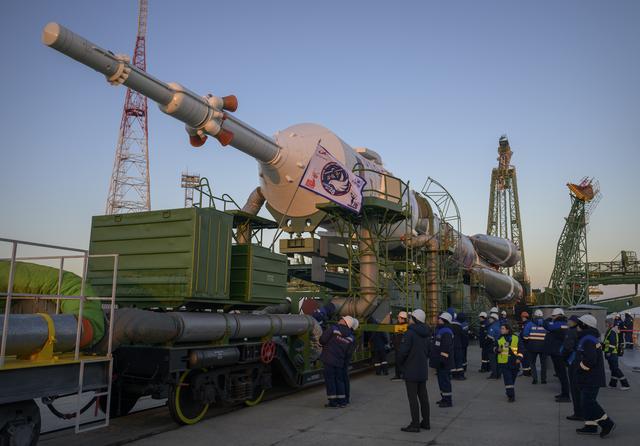 Expedition 74 Soyuz Rollout