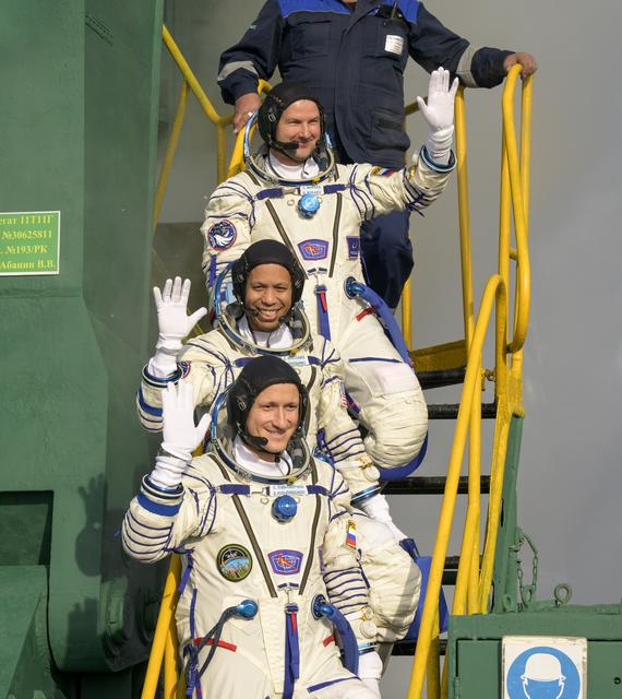 Expedition 74 Preflight