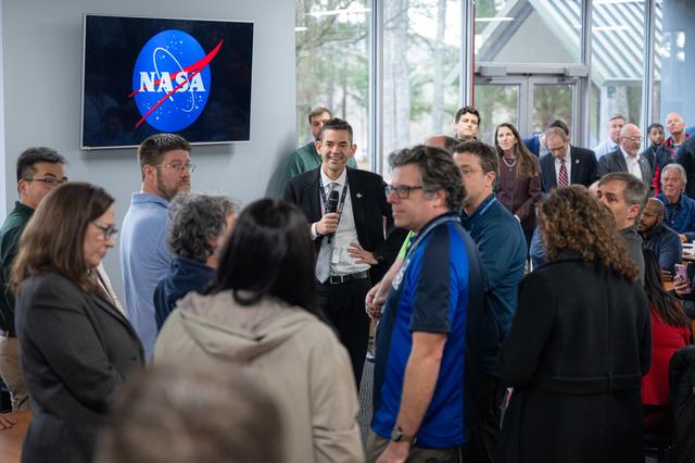 NASA image: Administrator Isaacman Visits Marshall