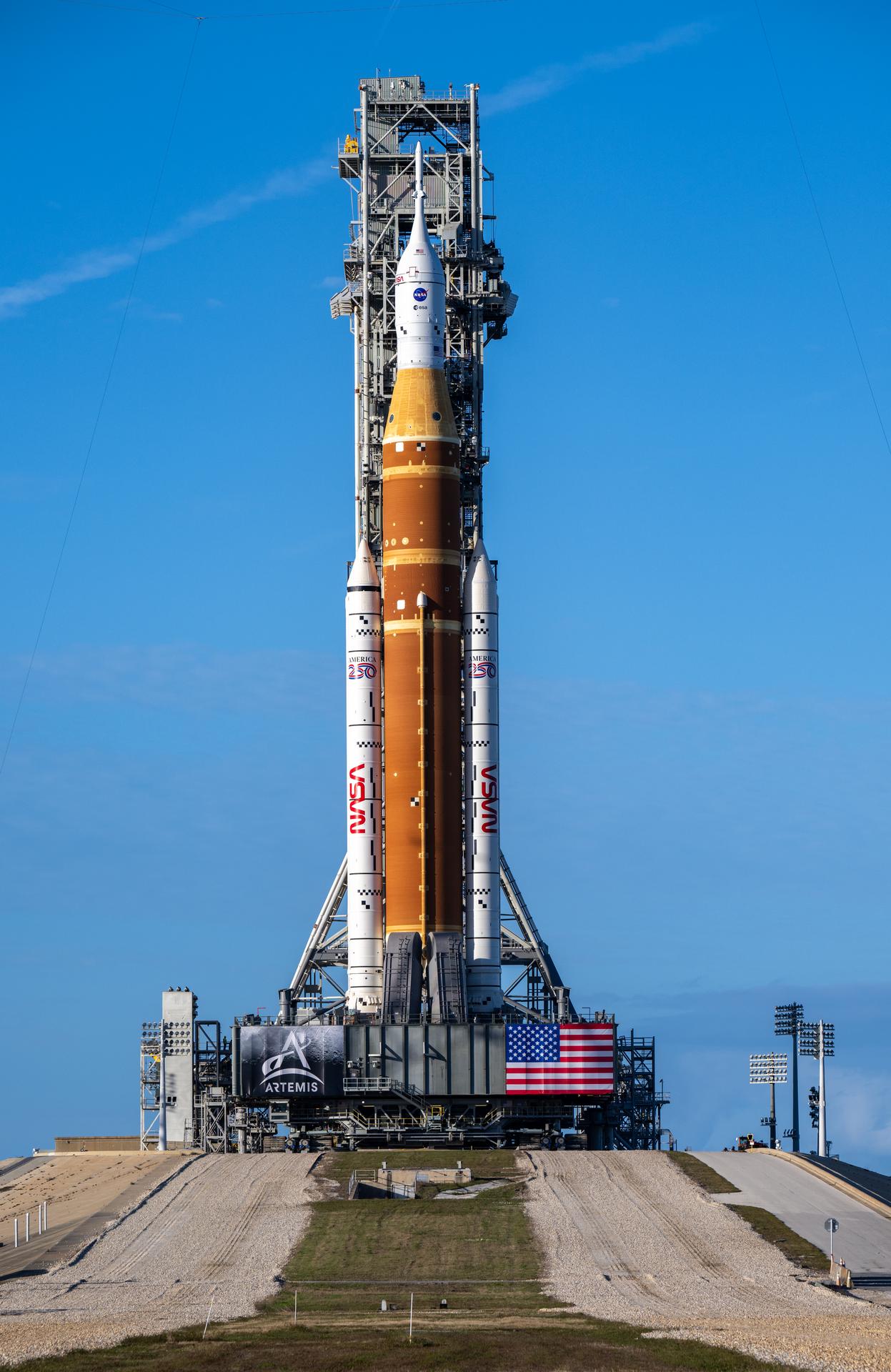 Artemis II Rollout