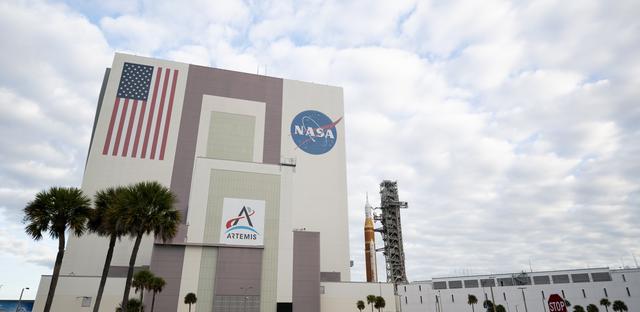 NASA’s Space Launch System (SLS) rocket and Orion spacecraft, secured to the ...