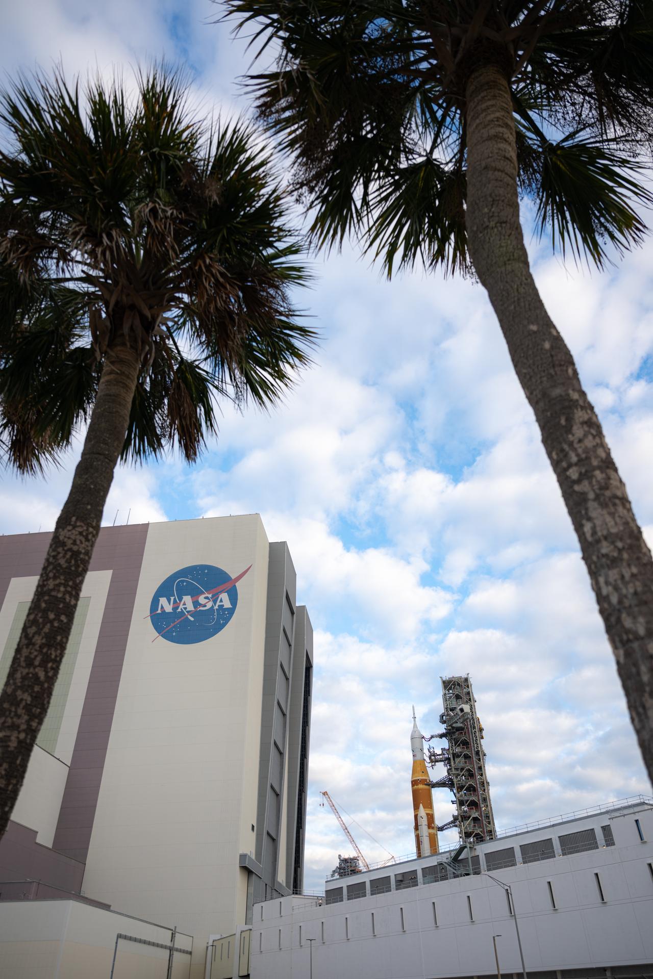 NASA’s Artemis II SLS (Space Launch System) rocket and Orion spacecraft roll out to Launch Complex 39B, Saturday, Jan. 17, 2026, at NASA’s Kennedy Space Center in Florida. Photo Credit: (NASA/John Kraus)