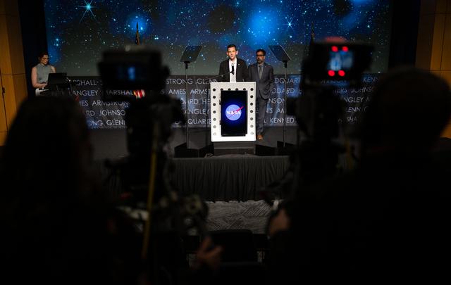 NASA image: NASA Leadership Discusses Boeing CFT Review Findings