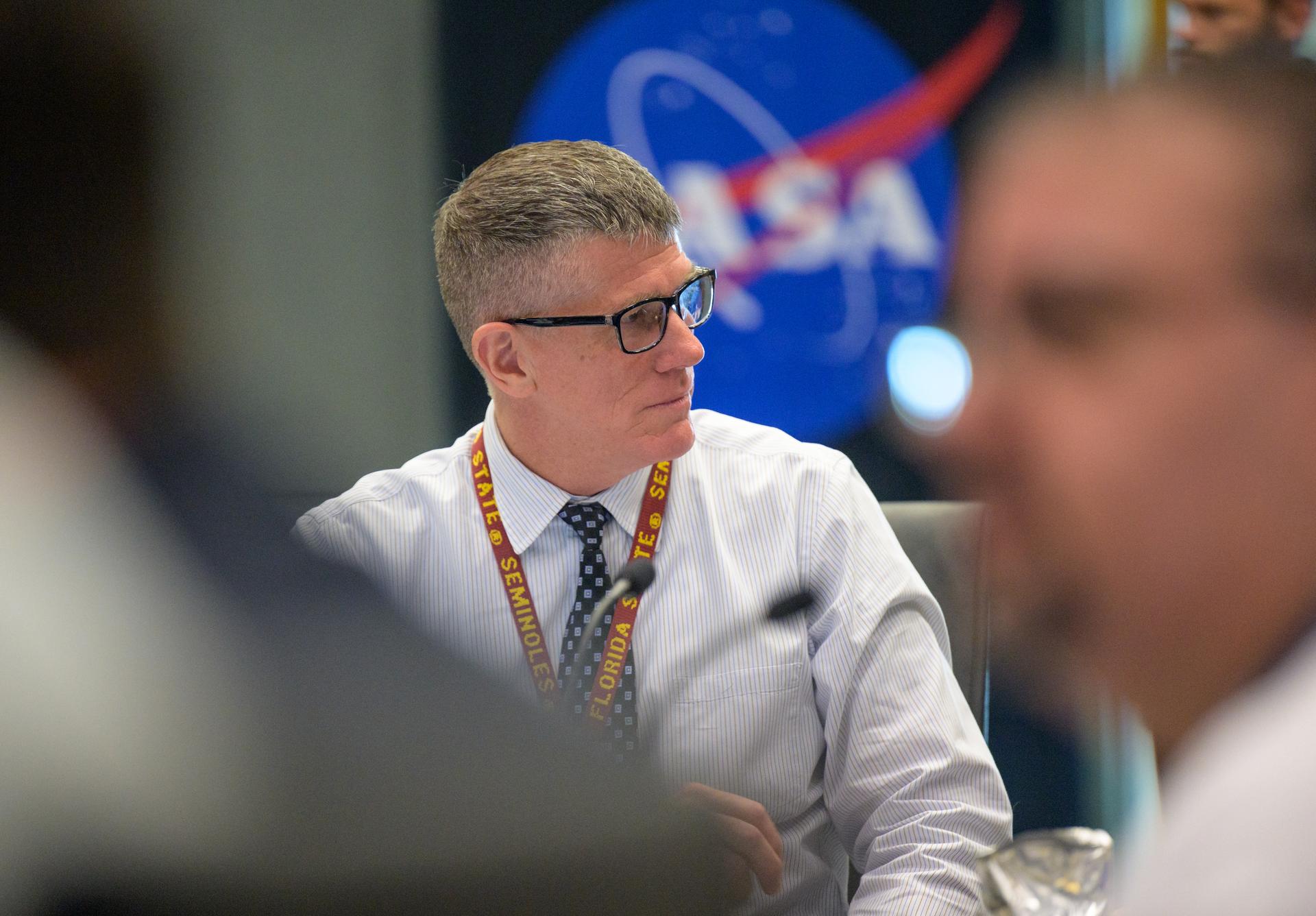 Artemis II Assistant Launch Director Jeremy Graeber, is seen as teams meet for the Artemis II launch countdown pre-test briefing, Saturday, March 28, 2026, at NASA’s Kennedy Space Center, Operations Support Building II in Florida. Photo Credit: (NASA/Bill Ingalls)