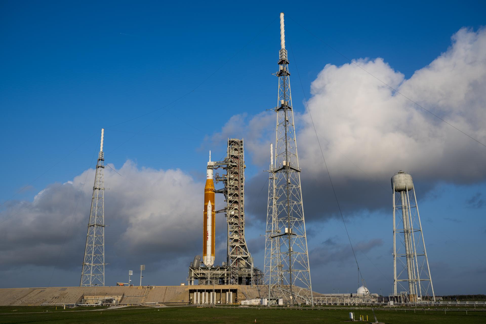 SLS rocket on the launch pad.