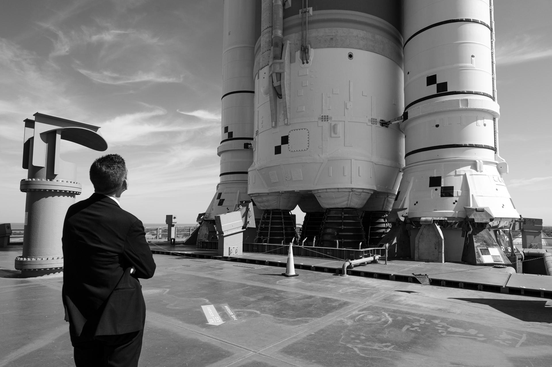 Administrator Isaacman Visits Launch Complex 39B