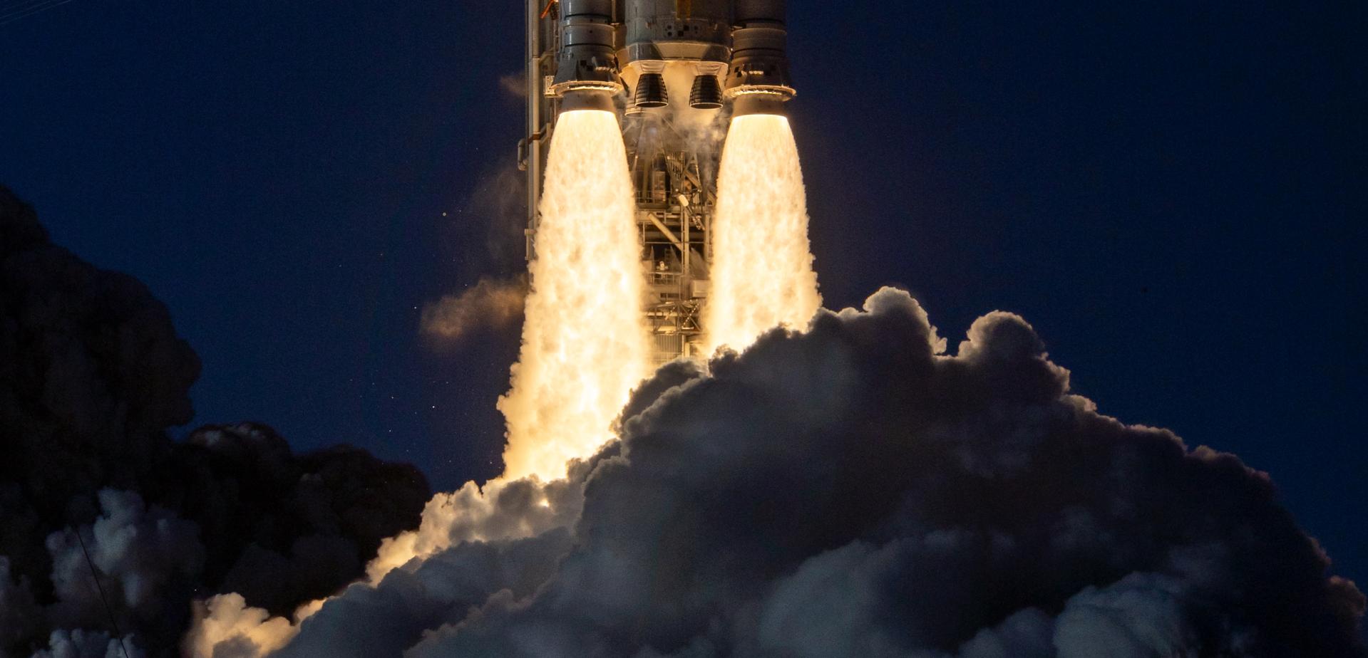 NASA’s Space Launch System rocket carrying the Orion spacecraft with NASA astronauts Reid Wiseman, commander; Victor Glover, pilot; Christina Koch, mission specialist; and CSA (Canadian Space Agency) astronaut Jeremy Hansen, mission specialist onboard launches on the Artemis II mission, Wednesday, April 1, 2026, from Launch Complex 39B at NASA’s Kennedy Space Center in Florida. NASA’s Artemis II mission will take Wiseman, Glover, Koch, and Hansen on a 10-day journey around the Moon and back aboard their Orion spacecraft. The quartet launched at 6:35 p.m. EDT, from Launch Complex 39B at the Kennedy Space Center. Photo Credit: (NASA/Keegan Barber)