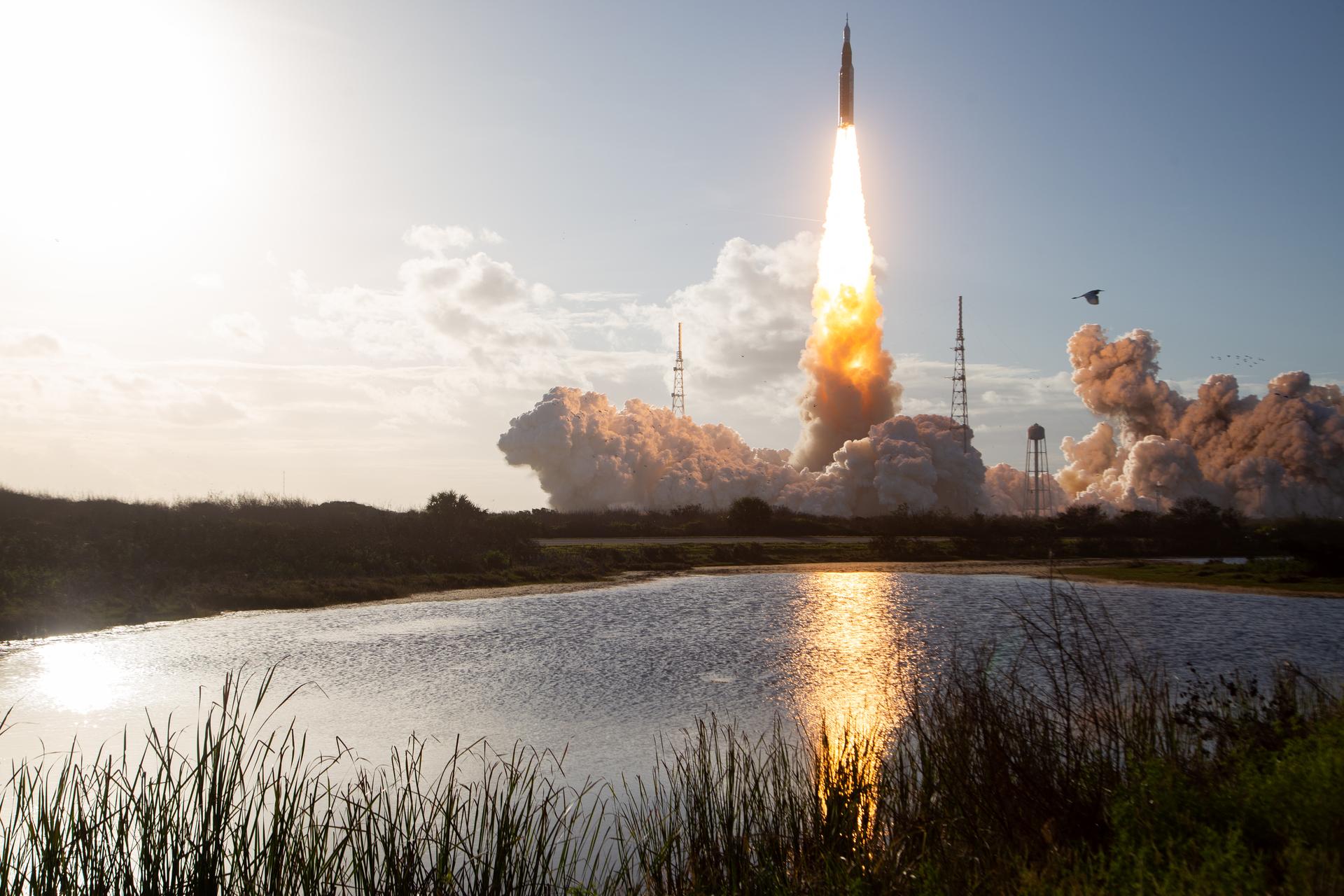 NASA’s Space Launch System rocket carrying the Orion spacecraft with NASA astronauts Reid Wiseman, commander; Victor Glover, pilot; Christina Koch, mission specialist; and CSA (Canadian Space Agency) astronaut Jeremy Hansen, mission specialist onboard launches on the Artemis II mission, Wednesday, April 1, 2026, from Launch Complex 39B at NASA’s Kennedy Space Center in Florida. NASA’s Artemis II mission will take Wiseman, Glover, Koch, and Hansen on a 10-day journey around the Moon and back aboard their Orion spacecraft. The quartet launched at 6:35 p.m. EDT, from Launch Complex 39B at the Kennedy Space Center. Photo Credit: (NASA/Keegan Barber)