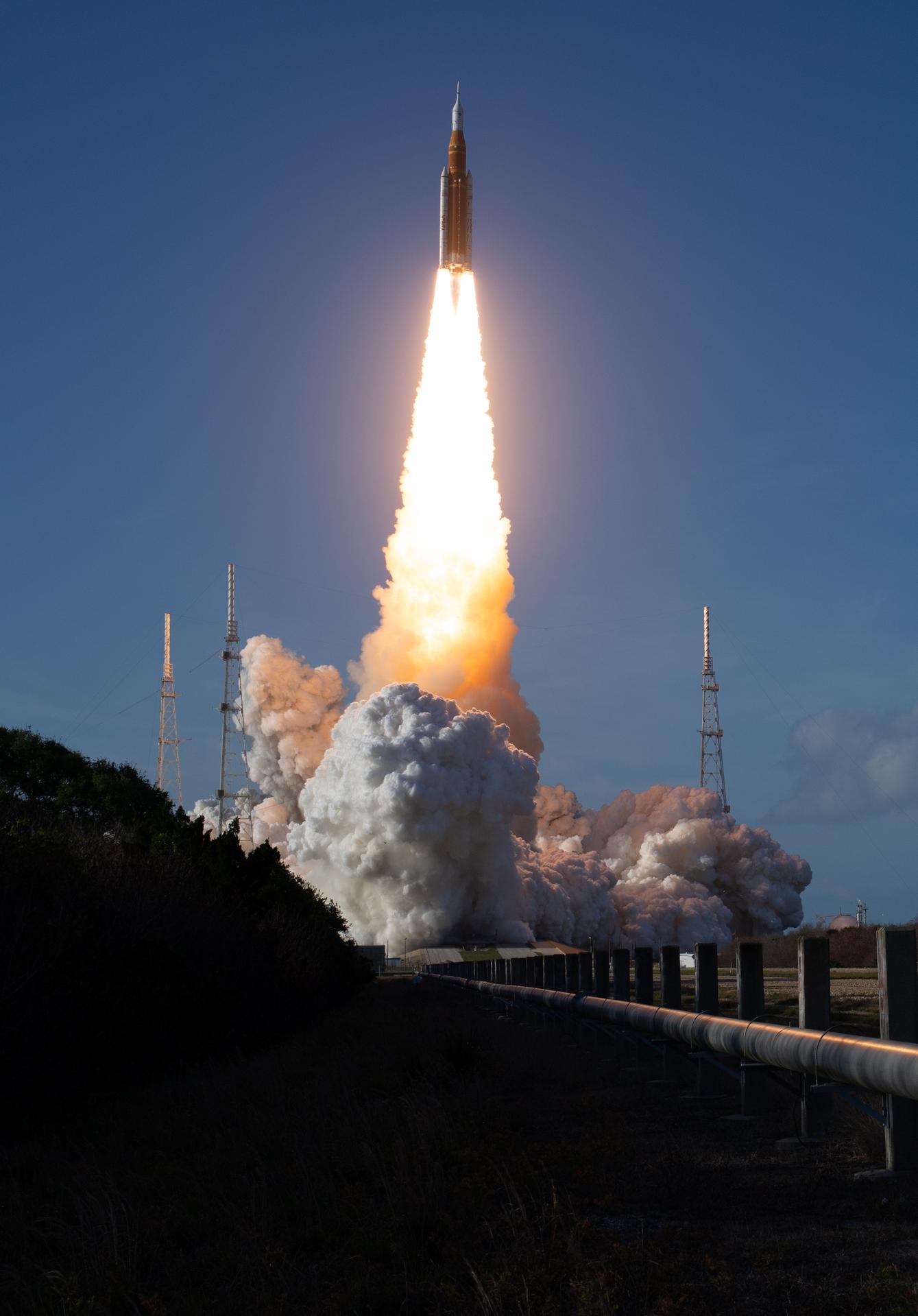 NASA’s Space Launch System rocket carrying the Orion spacecraft with NASA astronauts Reid Wiseman, commander; Victor Glover, pilot; Christina Koch, mission specialist; and CSA (Canadian Space Agency) astronaut Jeremy Hansen, mission specialist onboard launches on the Artemis II mission, Wednesday, April 1, 2026, from Launch Complex 39B at NASA’s Kennedy Space Center in Florida. NASA’s Artemis II mission will take Wiseman, Glover, Koch, and Hansen on a 10-day journey around the Moon and back aboard their Orion spacecraft. The quartet launched at 6:35 p.m. EDT, from Launch Complex 39B at the Kennedy Space Center. Photo Credit: (NASA/Keegan Barber)