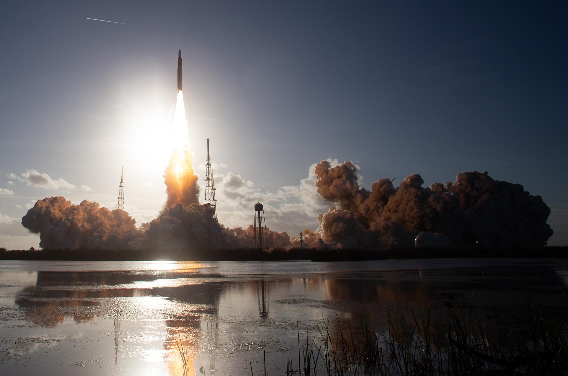 NASA’s Space Launch System rocket carrying the Orion spacecraft with NASA astronauts Reid Wiseman, commander; Victor Glover, pilot; Christina Koch, mission specialist; and CSA (Canadian Space Agency) astronaut Jeremy Hansen, mission specialist onboard launches on the Artemis II mission, Wednesday, April 1, 2026, from Launch Complex 39B at NASA’s Kennedy Space Center in Florida. NASA’s Artemis II mission will take Wiseman, Glover, Koch, and Hansen on a 10-day journey around the Moon and back aboard their Orion spacecraft. The quartet launched at 6:35 p.m. EDT, from Launch Complex 39B at the Kennedy Space Center. Photo Credit: (NASA/Joel Kowsky)