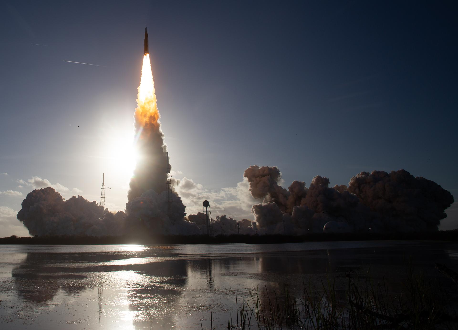 NASA’s Space Launch System rocket carrying the Orion spacecraft with NASA astronauts Reid Wiseman, commander; Victor Glover, pilot; Christina Koch, mission specialist; and CSA (Canadian Space Agency) astronaut Jeremy Hansen, mission specialist onboard launches on the Artemis II mission, Wednesday, April 1, 2026, from Launch Complex 39B at NASA’s Kennedy Space Center in Florida. NASA’s Artemis II mission will take Wiseman, Glover, Koch, and Hansen on a 10-day journey around the Moon and back aboard their Orion spacecraft. The quartet launched at 6:35 p.m. EDT, from Launch Complex 39B at the Kennedy Space Center. Photo Credit: (NASA/Joel Kowsky)