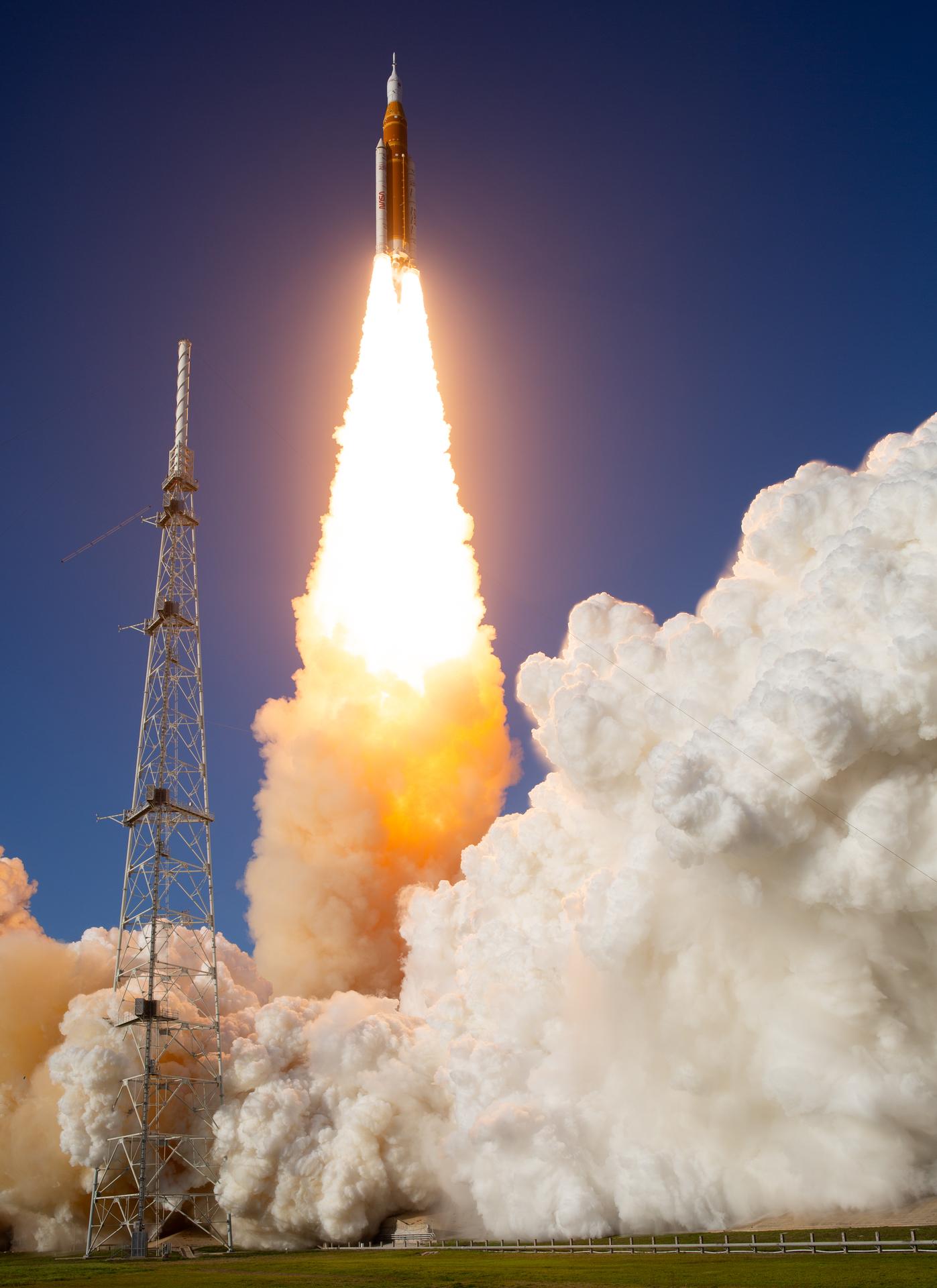 NASA’s Space Launch System rocket carrying the Orion spacecraft with NASA astronauts Reid Wiseman, commander; Victor Glover, pilot; Christina Koch, mission specialist; and CSA (Canadian Space Agency) astronaut Jeremy Hansen, mission specialist onboard launches on the Artemis II mission, Wednesday, April 1, 2026, from Launch Complex 39B at NASA’s Kennedy Space Center in Florida. NASA’s Artemis II mission will take Wiseman, Glover, Koch, and Hansen on a 10-day journey around the Moon and back aboard their Orion spacecraft. The quartet launched at 6:35 p.m. EDT, from Launch Complex 39B at the Kennedy Space Center. Photo Credit: (NASA/Keegan Barber)