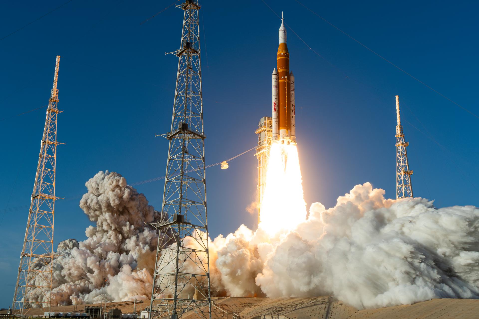 NASA’s Space Launch System (SLS) rocket and Orion spacecraft launch on the Artemis II test flight, Wednesday, Apr. 1, 2026, from Launch Complex 39B at NASA’s Kennedy Space Center in Florida. Commander Reid Wiseman, Pilot Victor Glover, and Mission Specialist Christina Koch from NASA, and Mission Specialist Jeremy Hansen from the CSA (Canadian Space Agency), will fly around the Moon and back to Earth during their approximately 10-day mission. Liftoff from Launch Complex 39B occurred at 6:35 p.m. EDT. Photo Credit: (NASA/John Kraus)