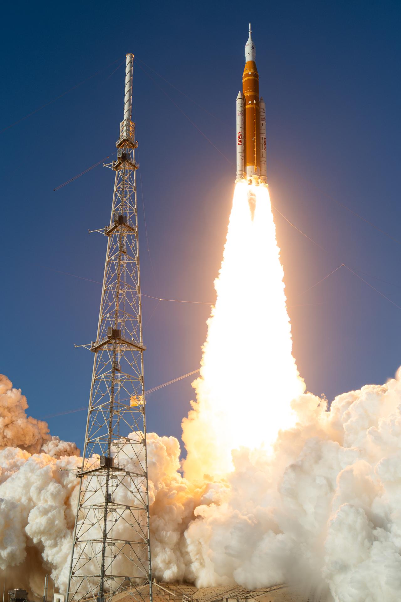 NASA’s Space Launch System (SLS) rocket and Orion spacecraft launch on the Artemis II test flight, Wednesday, Apr. 1, 2026, from Launch Complex 39B at NASA’s Kennedy Space Center in Florida. Commander Reid Wiseman, Pilot Victor Glover, and Mission Specialist Christina Koch from NASA, and Mission Specialist Jeremy Hansen from the CSA (Canadian Space Agency), will fly around the Moon and back to Earth during their approximately 10-day mission. Liftoff from Launch Complex 39B occurred at 6:35 p.m. EDT. Photo Credit: (NASA/John Kraus)