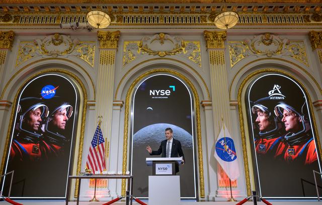 NASA Administrator Rings NYSE Opening Bell