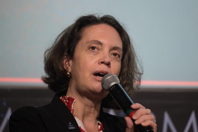 Derin Alanın Ötesinde: Hubble'ın Mirası ve Kozmoloji Geleceği