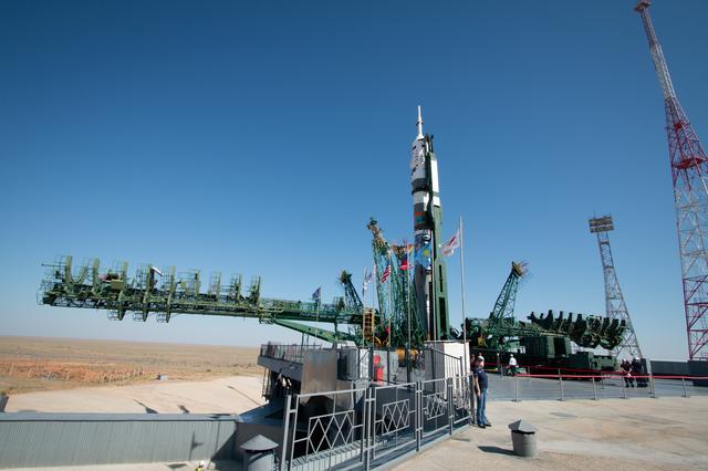 Expedition 75 Soyuz Rollout