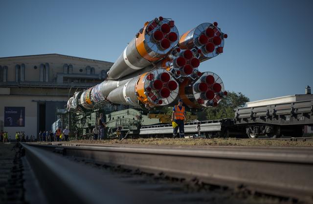 Expedition 75 Soyuz Rollout
