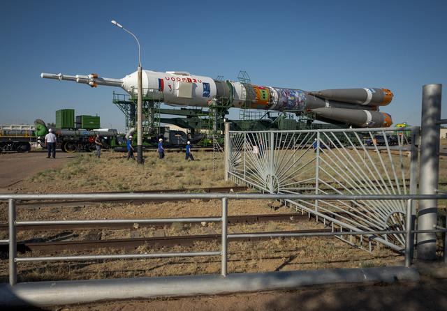 Expedition 75 Soyuz Rollout
