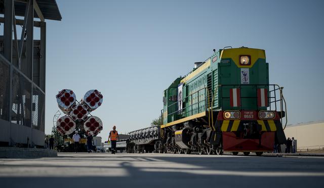 Expedition 75 Soyuz Rollout