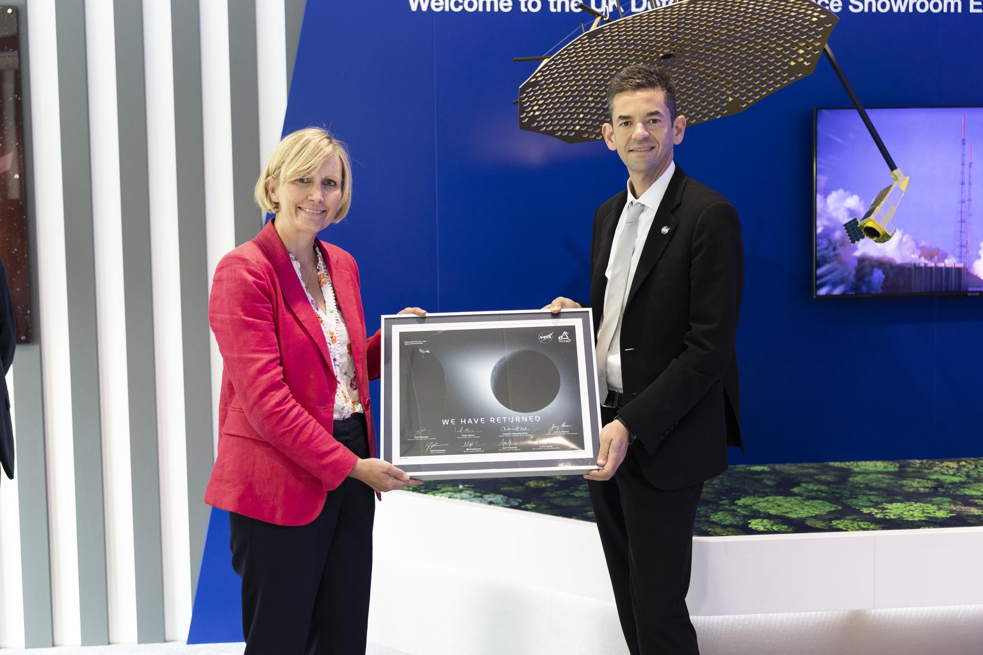 Jared Isaacman tours Airbus Defence and Space Facilities in Stevenage, United Kingdom, pictured with Kata Escott, UK Head of Airbus Defence and Space.