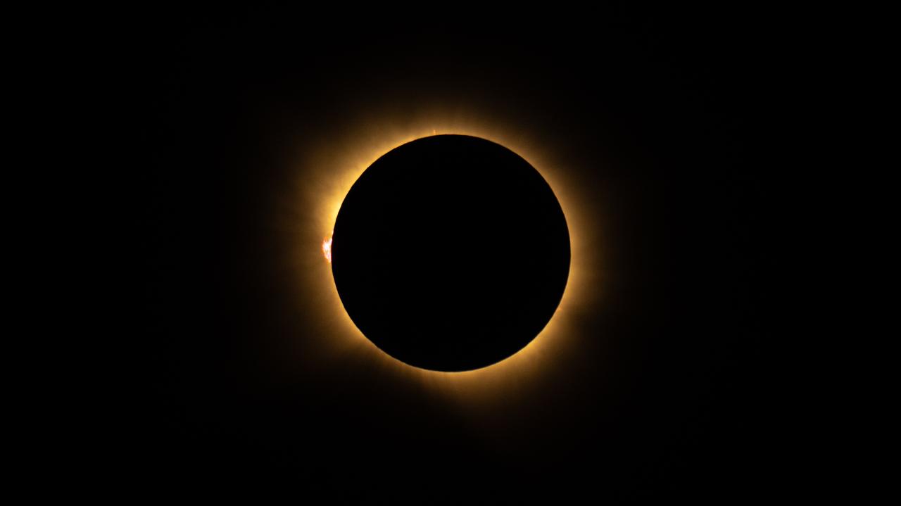 NASA ECLIPSE AT TOTALITY