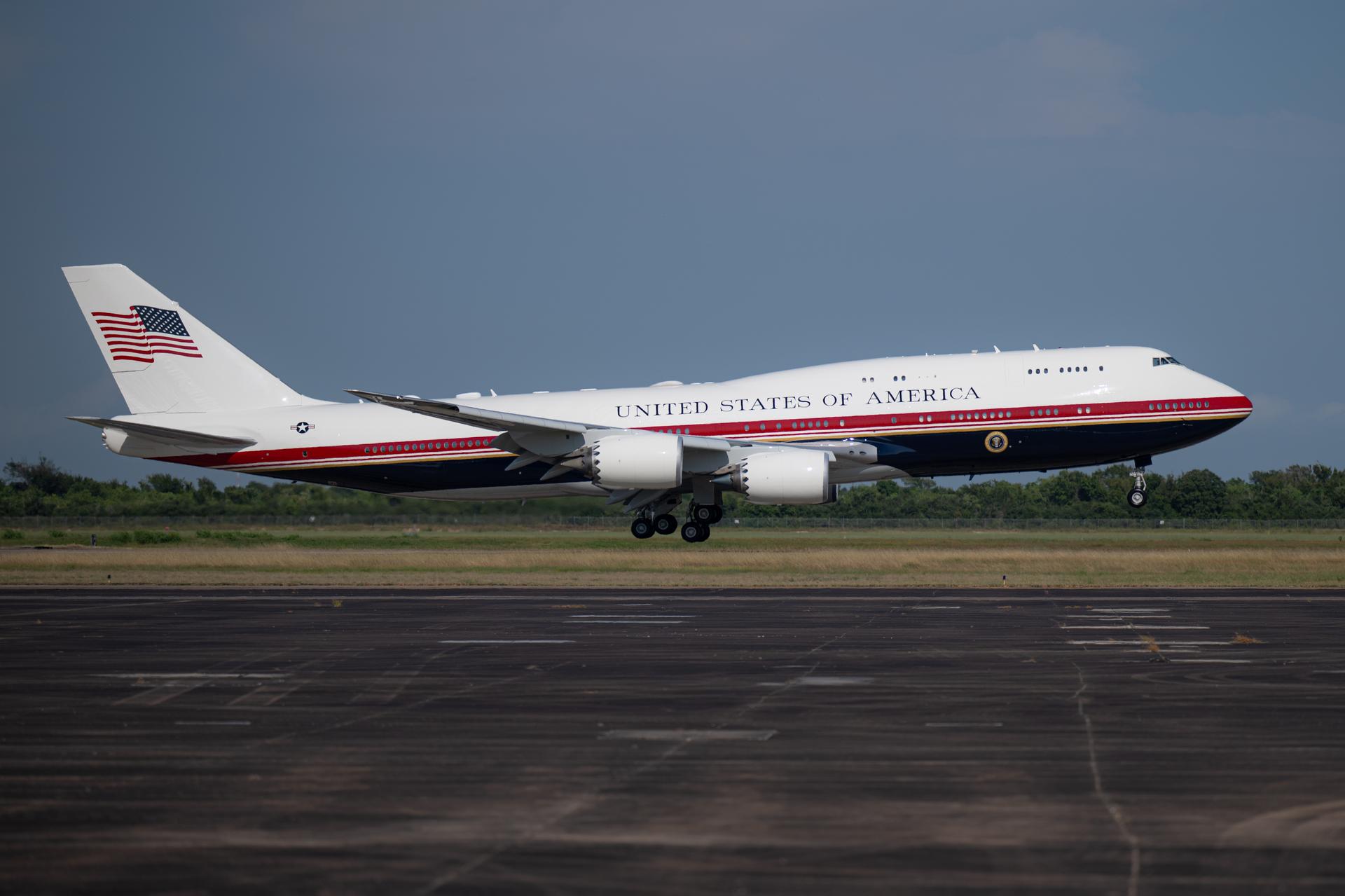 Air Force One is seen landing, Thursday, Aug. 27, 2026, at Ellington Field Joint Reserve Base in Houston, Texas. President Trump is visiting NASA’s Johnson Space Center to award the Congressional Space Medal of Honor to the Artemis II crew on Friday, Aug. 28. Photo Credit: (NASA/John Kraus)